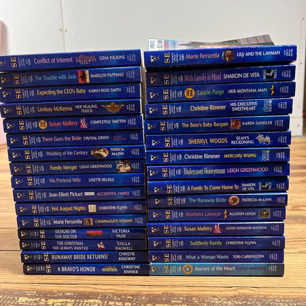 Lot of 31 Silhouette Special Edition Romance Novels Paperbacks Blue SE